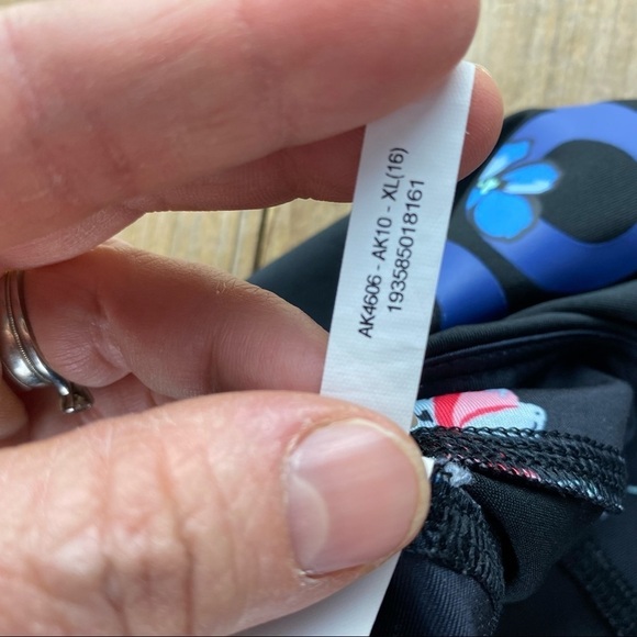 Adidas black floral print climalite leggings, XL (juniors) - Picture 7 of 13